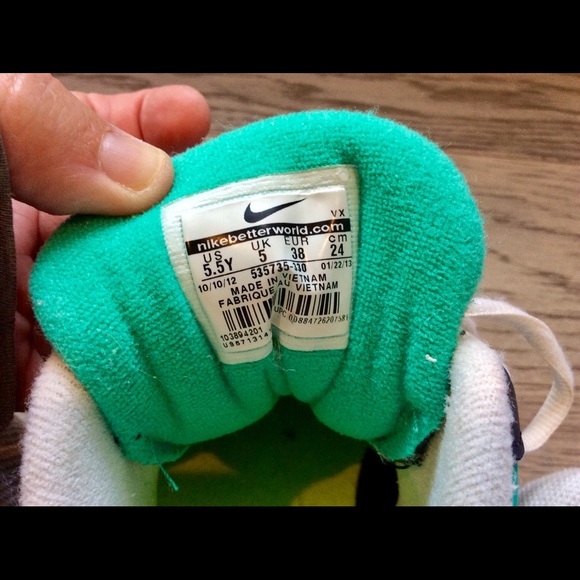 NIKE Air Speed Turf Dark Teal/White Size 5.5 - Picture 4 of 7